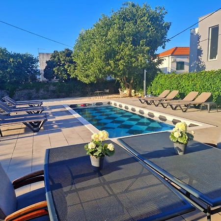 Holiday Home Nino With Amazing Swimming Pool Slatine Zewnętrze zdjęcie