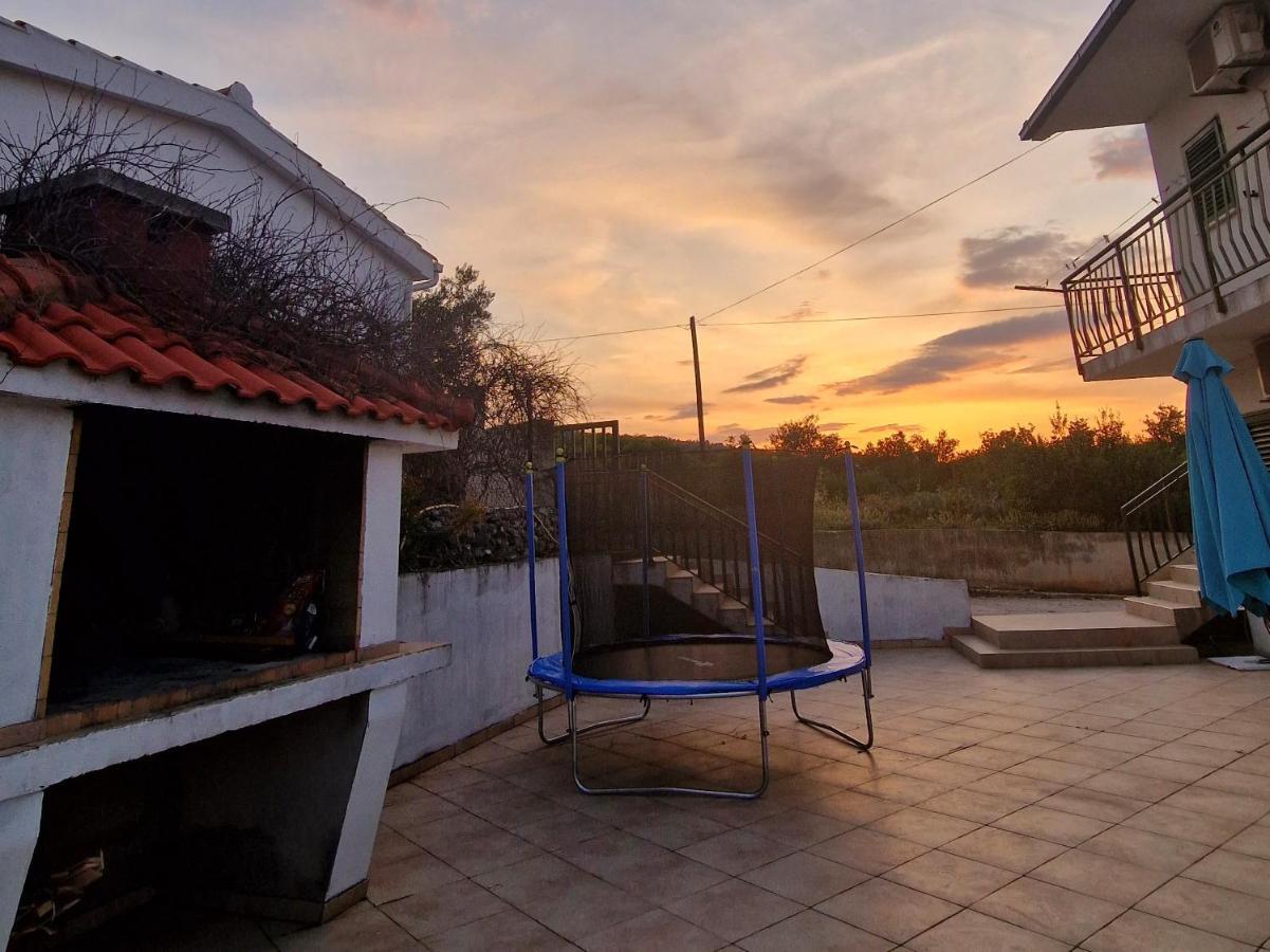 Holiday Home Nino With Amazing Swimming Pool Slatine Zewnętrze zdjęcie