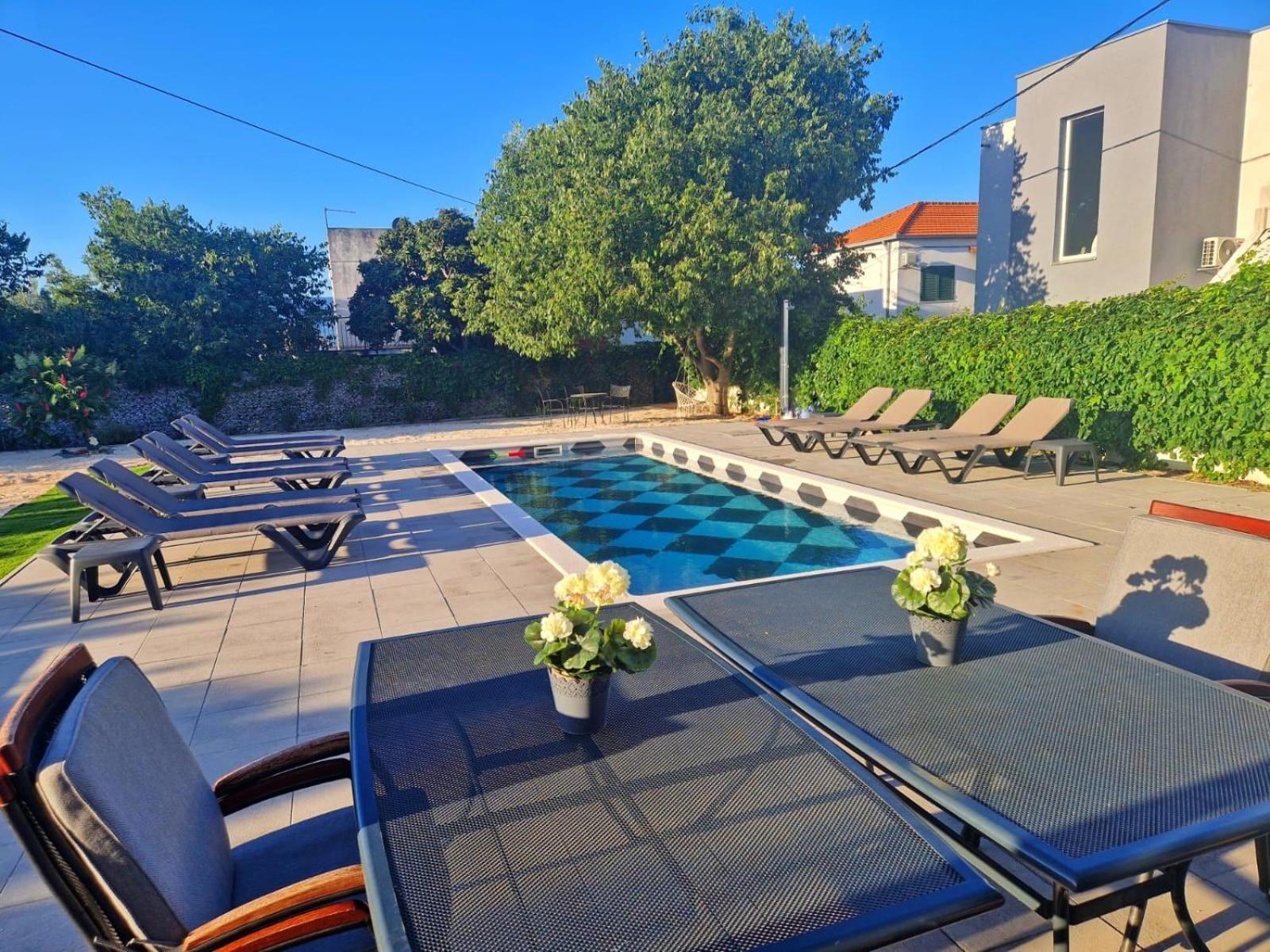 Holiday Home Nino With Amazing Swimming Pool Slatine Zewnętrze zdjęcie